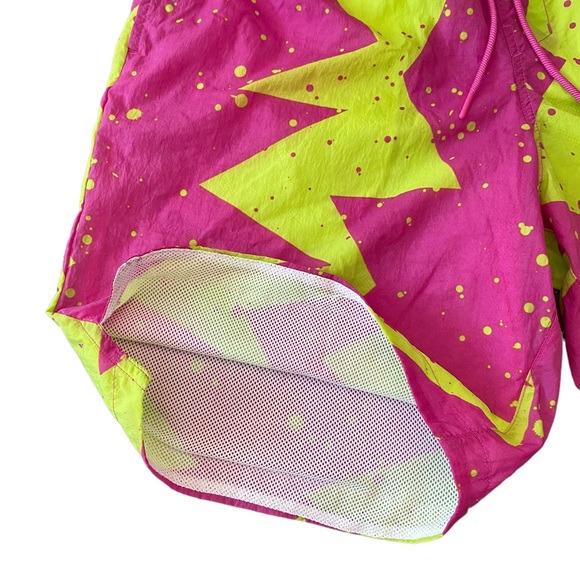EUC Jordan Retro Poolside All Over Print Swim Trunks - Men's Small - Picture 5 of 7